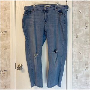 Levis Boyfriend 